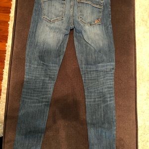 Women’s jeans